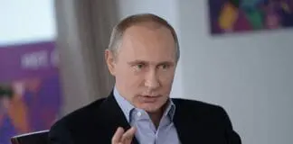 Władimir Putin, prezydent Rosji, w napiętej atmosferze politycznej