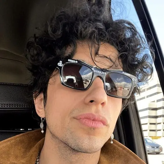 Sebastian Chacon, znany z ról w serialach telewizyjnych