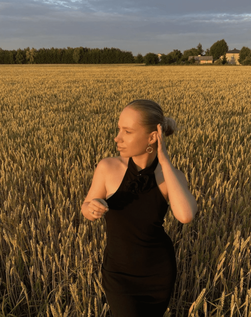 Ania Guellard w sukience – stylizacja z Instagrama
