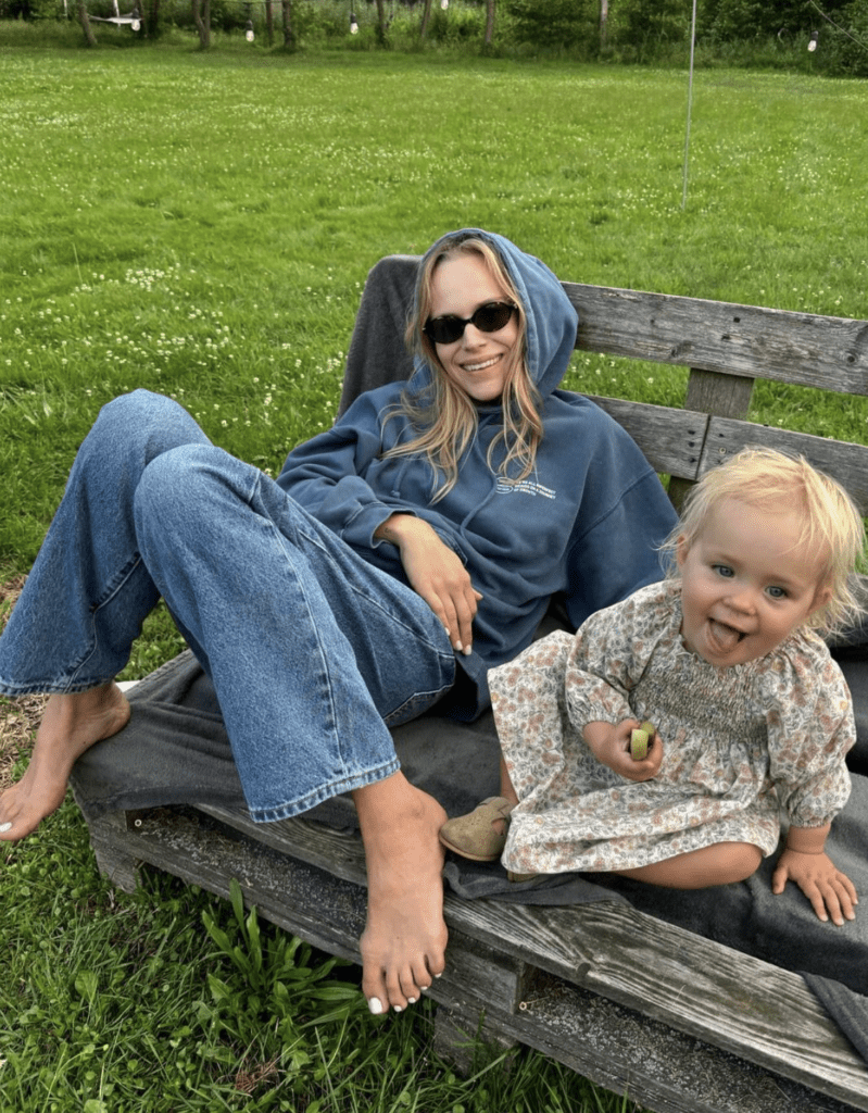 Kim jest Julia Dyzio? Dzieci, kariera, mąż Julia Dyzio Julia Dyzio dzieci