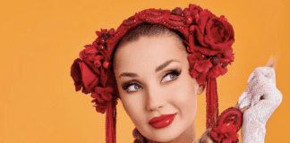 Cleo – wiek (43 lata), prawdziwe imię, kariera i płyta „Fantasmagoria”