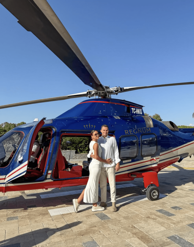 Klaudia Halejcio mąż