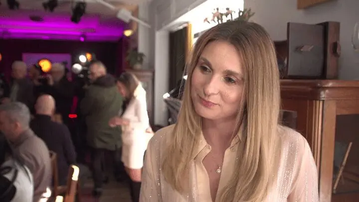 Kajra: Nie mam problemu z tym, żeby zakładać te same ubrania wiele razy lub łączyć w inny sposób. Kupuję mało rzeczy, nie lubię wybierać i przymierzać
