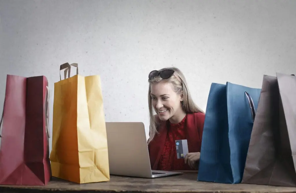 Jak wykorzystać buyer personę w e-commerce, aby zwiększyć sprzedaż? Jak wykorzystać buyer personę w e-commerce, aby zwiększyć sprzedaż?