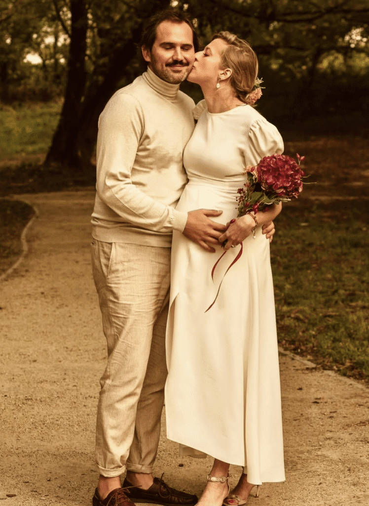 Lara Gessler – wiek, dzieci, restauracje i życie prywatne. Kim jest córka Magdy Gessler? Lara Gessler Lara Gessler mąż