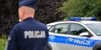 Ostrzeżenie policji przed oszustwami na seniorach