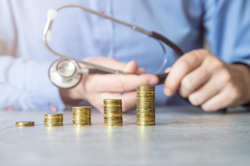 Ile zarabiają lekarze? Średnio to nawet 200 zł za godzinę. Ile zarabiają lekarze? Średnio to nawet 200 zł za godzinę. Ile zarabiają lekarze? Średnio to nawet 200 zł za godzinę.