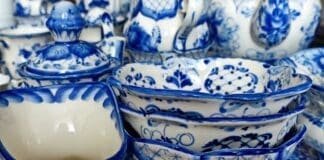Porcelanowe wyroby Ćmielowskiej Manufaktury Porcelany