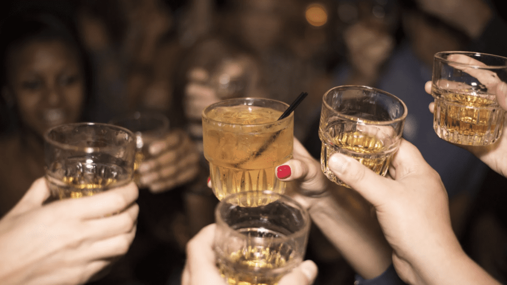 Czy w Wielką Sobotę można pić alkohol? Odpowiedzi na najważniejsze pytania Czy w Wielką Sobotę można pić alkohol czy można pić w Wielką Sobotę