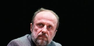 Łukasz Simlat – wiek (48 lat), życie prywatne, kariera aktorska