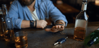 Na ile zabierają prawo jazdy za alkohol 1 promil? Kary 2026