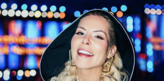 Julia von Stein – wiek (30 lat), kariera, zaręczyny, rodzice, wzrost