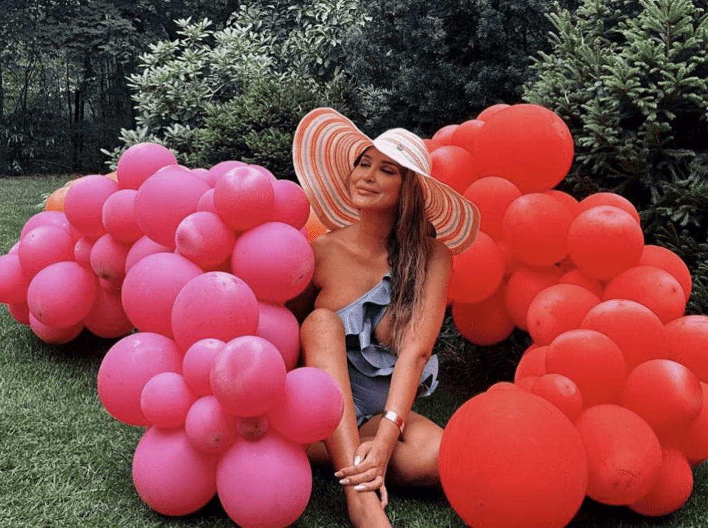 Ewelina Ślotała nie żyje. Pisarka i była partnerka Jakuba Rzeźniczaka osierociła syna Ewelina Ślotała nie żyje Ewelina Ślotała nie żyje