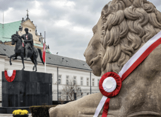 Od kiedy 11 listopada jest dniem wolnym od pracy? Od kiedy 11 listopada jest dniem wolnym od pracy?