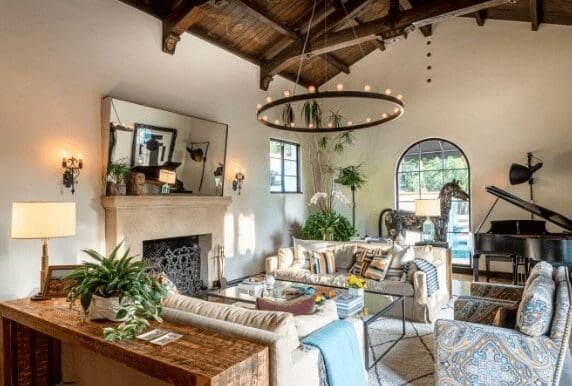 Leonardo DiCaprio: Syn idealny? Aktor podarował swojej matce willę wartą 71 milionów dolarów