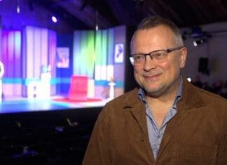 Piotr Szwedes: Teraz znowu zrobił się trend na brzydotę. Pokazujemy coś brudnego, siebie bez makijażu, że jesteśmy tacy prawdziwi