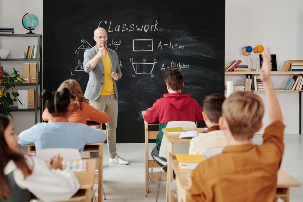 Jaka przyszłość zawodowa czeka Zetki? Pracodawcy wskazują ich słabe strony Kilka dni pracy i do widzenia. Ten zawód wymiera