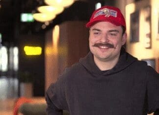 Wiktor Dyduła: Praca w charakterze kelnera jest bardzo ciężka fizycznie i psychicznie. Dlatego trzeba dawać napiwki, bo nawet 5 zł może zrobić komuś dzień