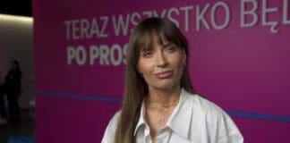 Anna Dec, ekspertka komunikacji, podczas rozmowy