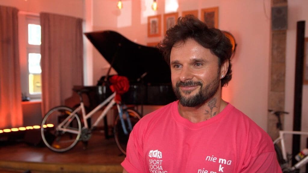 Qczaj: Na drogach szybkiego ruchu lubię mocniej wcisnąć pedał gazu. Niebawem planuję też zrobić prawo jazdy na motocykl