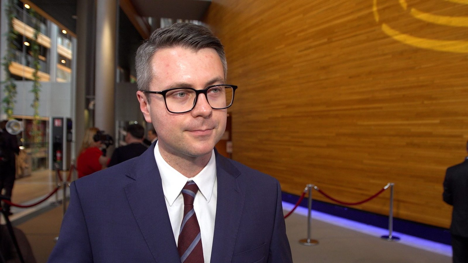 Europosłowie krytyczni wobec propozycji nowego budżetu UE. Wśród wad zmiany w polityce rolnej i nowe podatki europejskie