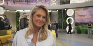 Ewa Wachowicz: Karmienie kur, a nawet samo patrzenie na nie daje mi dużą radość. Są inteligentne, socjalne i szybko się uczą
