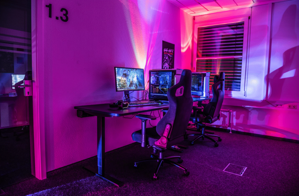Esport od zera: jak zacząć oglądać i rozumieć mecze bez chaosu