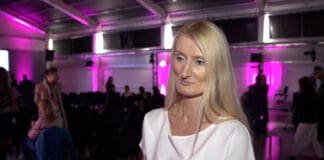 Współpraca młodych muzyków z menedżerami wiąże się z większym ryzykiem dla obu stron. Branża chce wypracować nowe rozwiązania Godzinnik