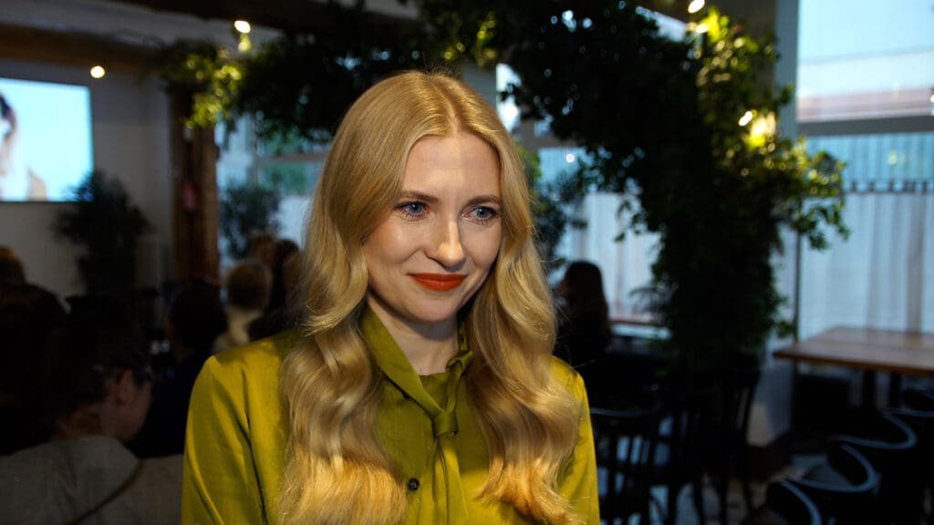 Karolina Chapko: Nie jestem wielką fanką celebrowania świąt w tradycyjny sposób. U mnie prezenty będą nie pod choinką, ale pod palmą