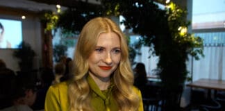 Karolina Chapko podczas przygotowań do świąt