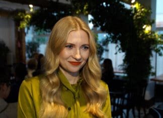 Karolina Chapko: Nie jestem wielką fanką celebrowania świąt w tradycyjny sposób. U mnie prezenty będą nie pod choinką, ale pod palmą