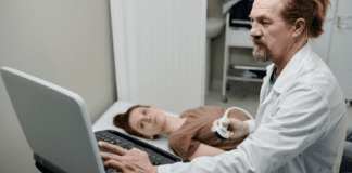 Twój lekarz we Wrocławiu – profesjonalna opieka endokrynologiczna dla dorosłych i młodzieży