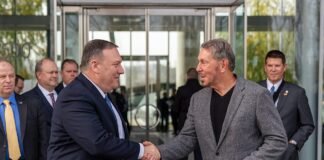 Larry Ellison: Strategia i Wpływ na Przemysł Technologiczny