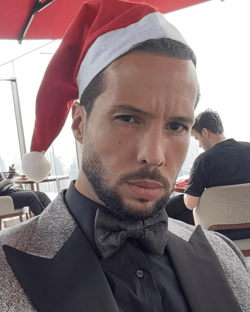 Tristan Tate Majątek: Przegląd Dochodów, Nieruchomości i Inwestycji