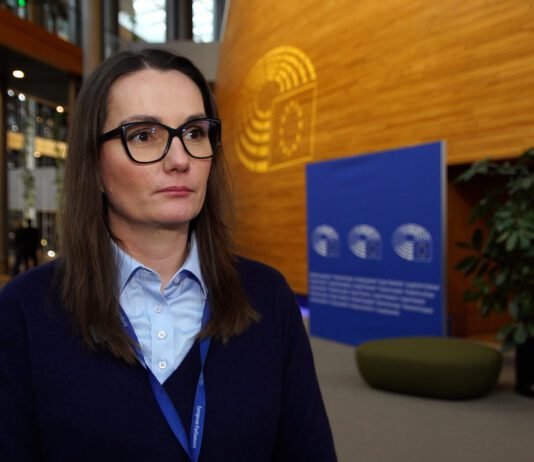 Jagna Marczułajtis-Walczak: Stroje na igrzyska olimpijskie powinny korespondować z naszymi barwami narodowymi i tożsamością kulturową. W Mediolanie trudno odróżnić Polaków od Albańczyków Godzinnik