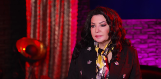 Najbardziej znany poemat satyryczny Juliana Tuwima w Warszawskiej Operze Kameralnej. Wśród performerów „Balu w operze” Leszek Możdżer Godzinnik