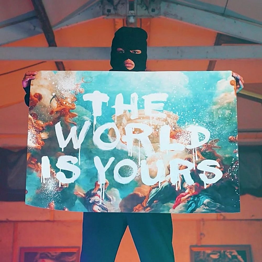 Criss Bellini – kim jest anonimowy artysta z Instagrama? Criss Bellini Praca „The World Is Yours” Crissa Belliniego – sztuka łącząca klasykę z popkulturą