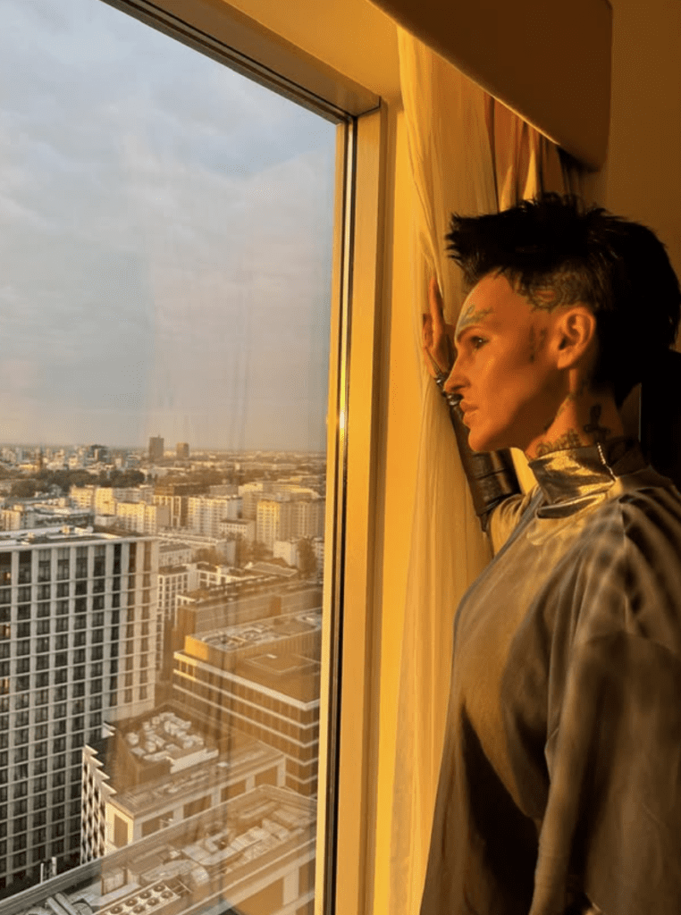Agnieszka Chylińska — wiek, kariera od O.N.A. do działalności solowej Agnieszka Chylińska Agnieszka Chylińska — wokalistka i jurorka Mam talent