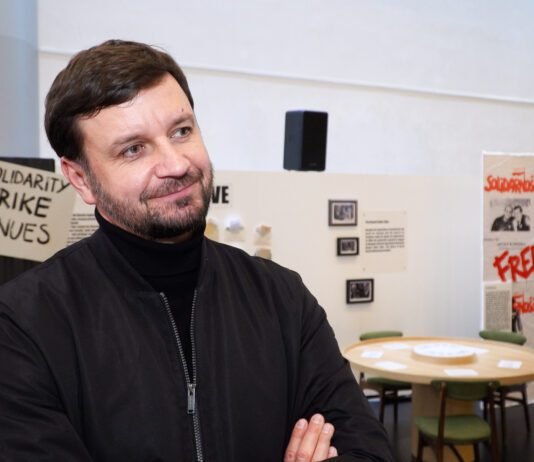 Piotr Domalewski: Takich ludzi jak Grażyna i Jacek Kuroniowie dzisiaj próżno szukać. Oni w straceńczy sposób poświęcili swoje życie i małżeństwo idei Godzinnik