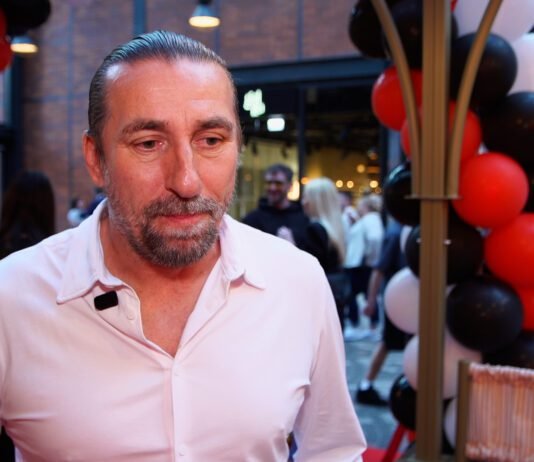 Tomasz Iwan: Trudno jest znaleźć restaurację z dobrym menu opartym na produktach ściąganych specjalnie z Włoch. Chętnie testuję więc nowe lokale Godzinnik