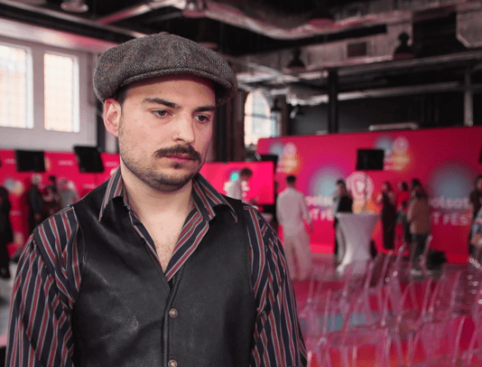 Wiktor Dyduła: Branża muzyczna nie jest zagrożona. W dobie muzyki generowanej przez AI odbiorcy zaczną bardziej doceniać kompozycje prawdziwych twórców Godzinnik