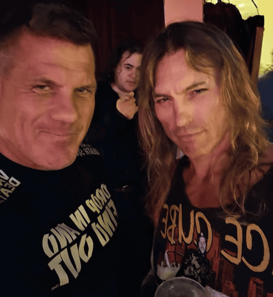 Max Hodges – wiek (45 lat), kariera i życie prywatne. Kim jest z TMZ? max hodges Max Hodges – wiek 45 lat, pochodzenie z Santa Cruz w Kalifornii